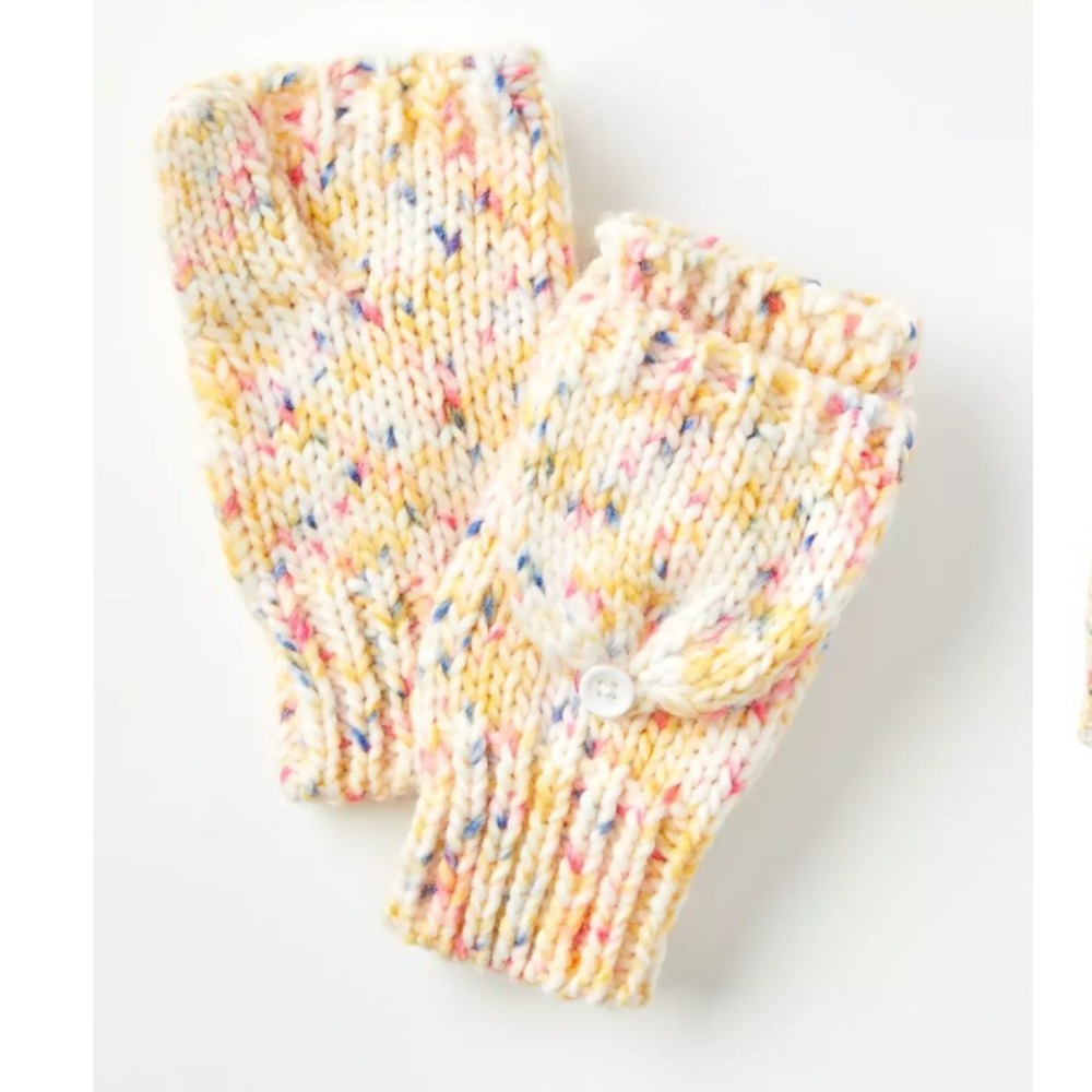 NWT LOFT Cozy Flecked Flip Gloves -โ Cream